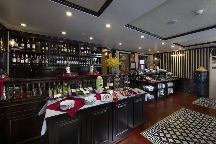 Athena Royal Cruise Ha Long